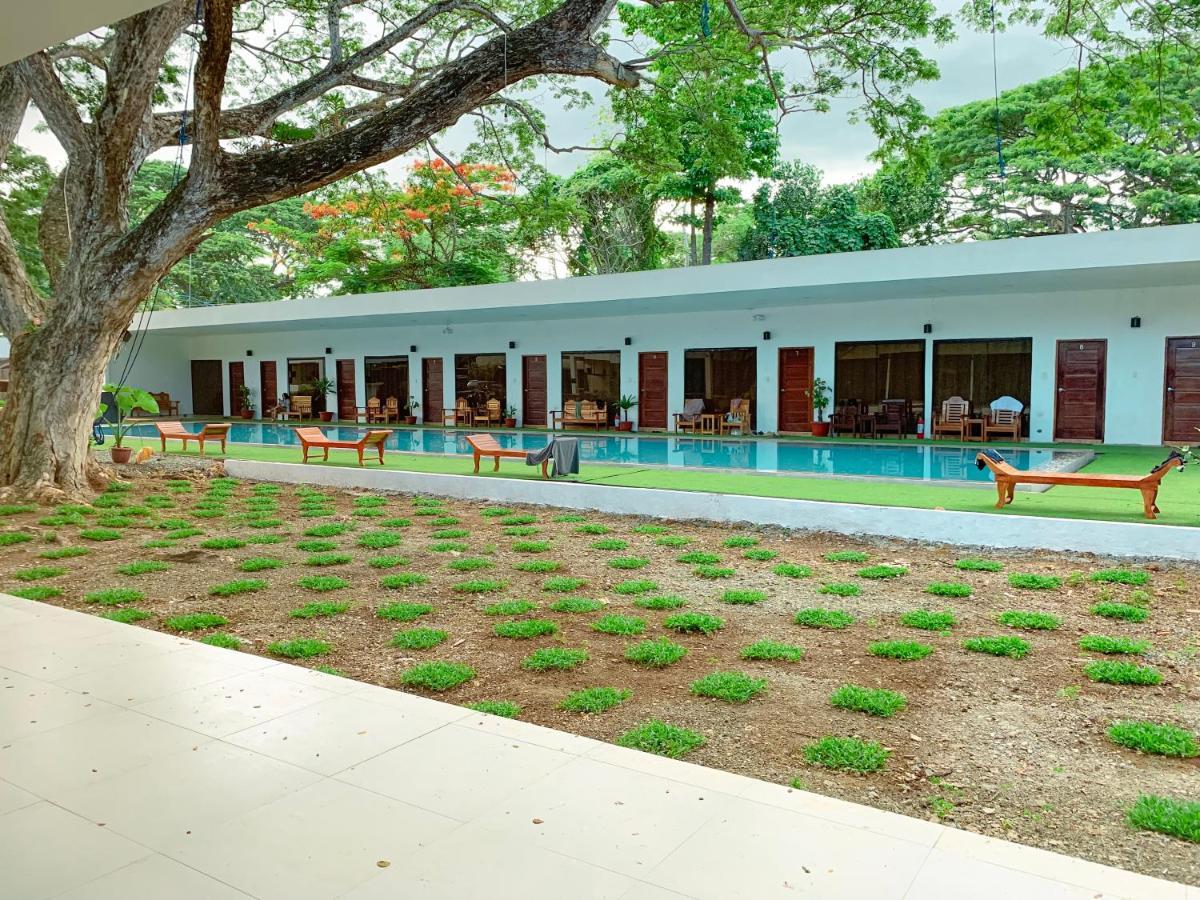 Alesseo Hostel Tiniguiban Exterior foto